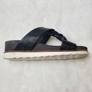 TAHARI Gisella Black Patform Wedge Sandals Size 9M